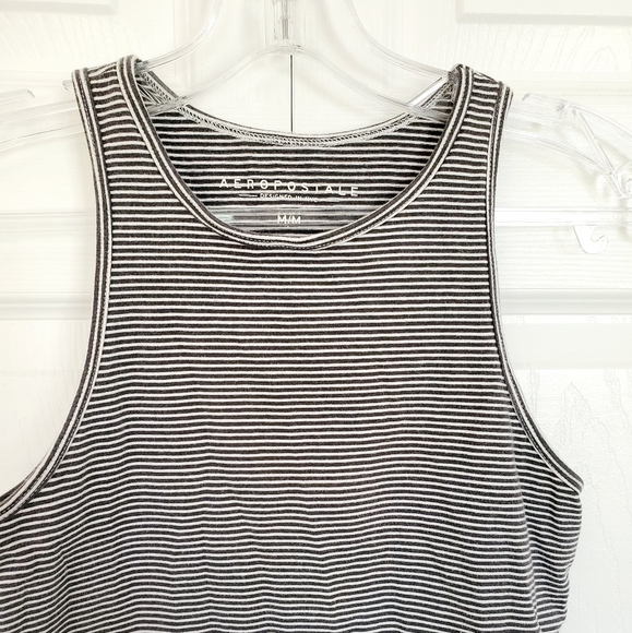 Aeropostale Crop Top - Picture 2 of 3